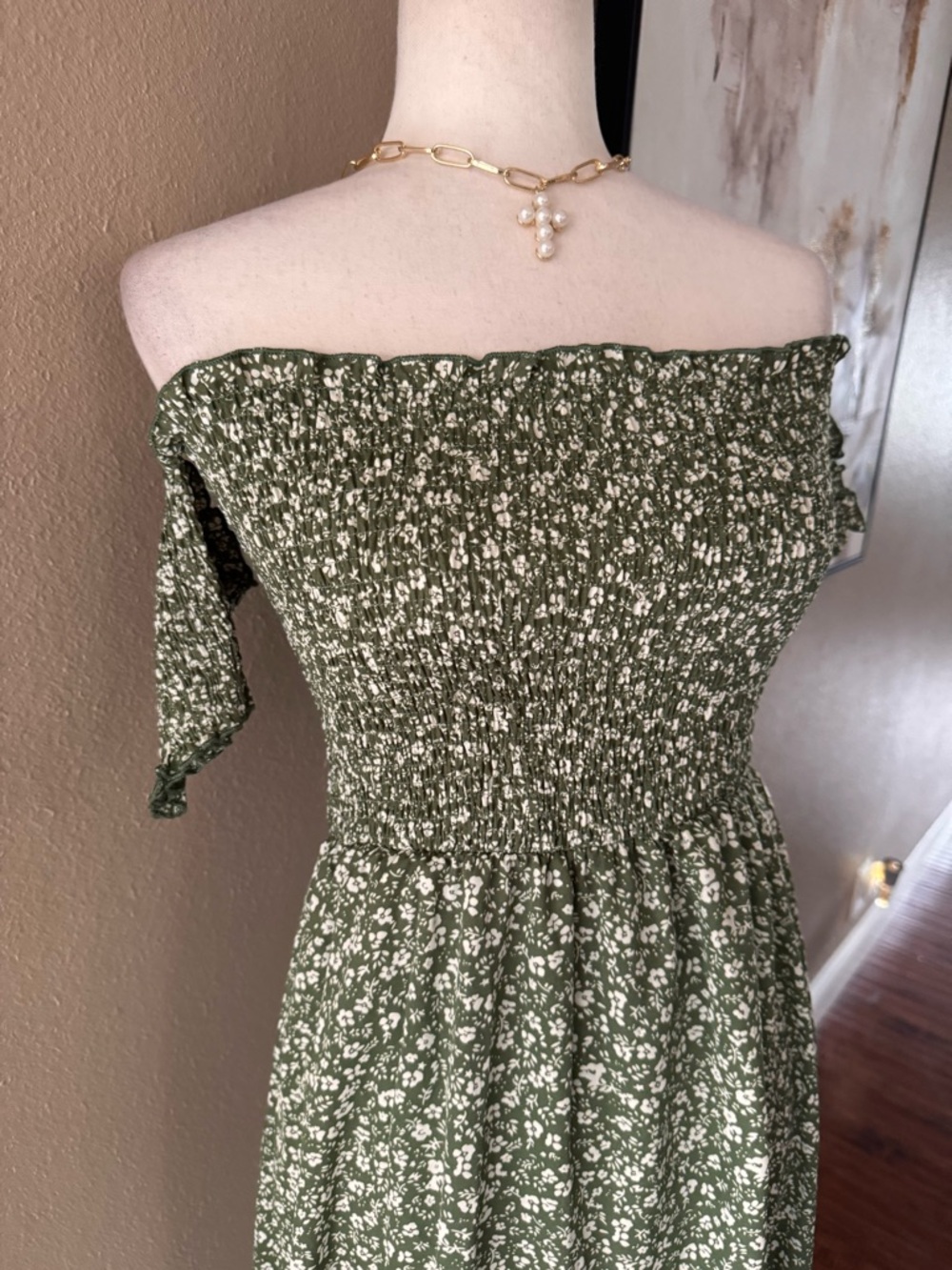 Off-Shoulder Green Floral Midi Dress NWOT - Picture 6 of 8
